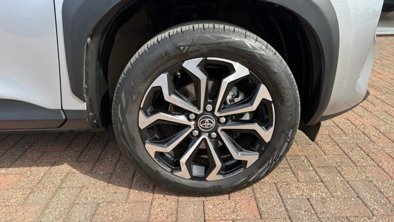 Toyota Yaris Cross 1.5 Hybrid Design 5dr CVT Hybrid Estate